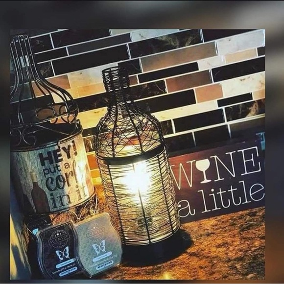Scentsy Vino Wax Warmer - Picture 3 of 4